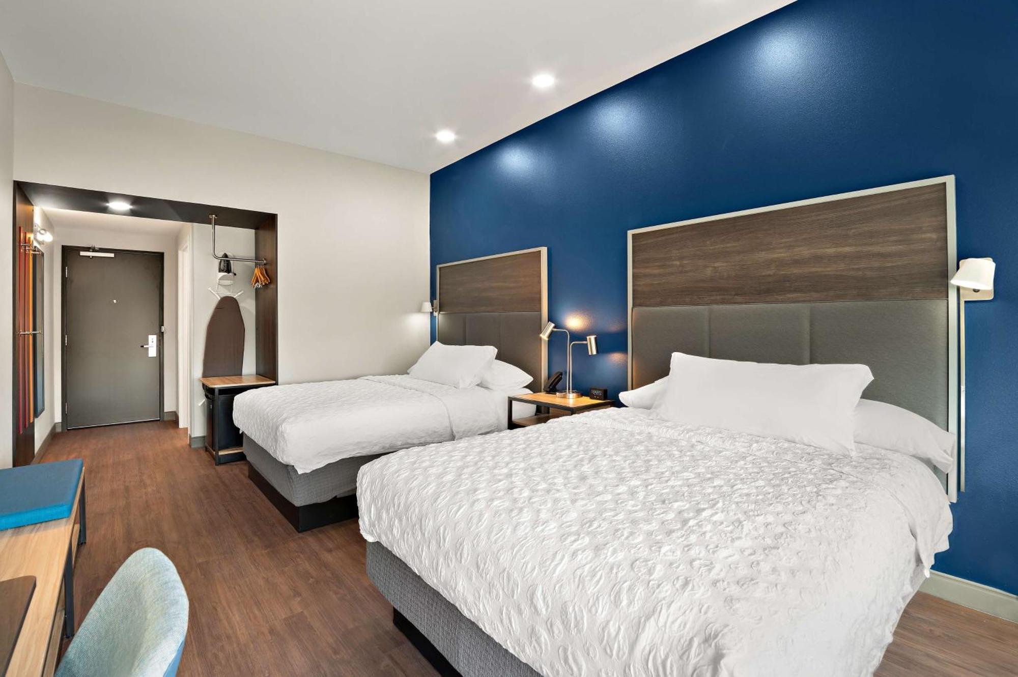 Tru By Hilton Santee Hotel Exterior photo