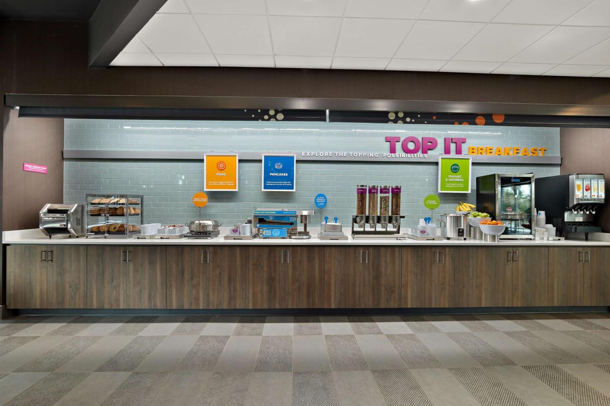 Tru By Hilton Santee Hotel Exterior photo
